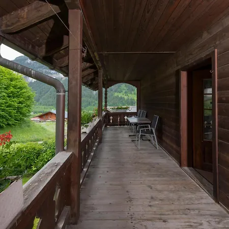 Cpm Apartment *